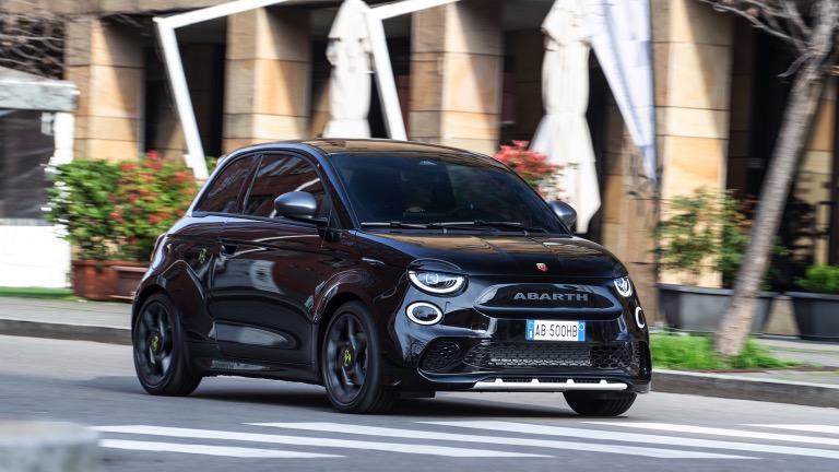 Abarth 500e Limousine